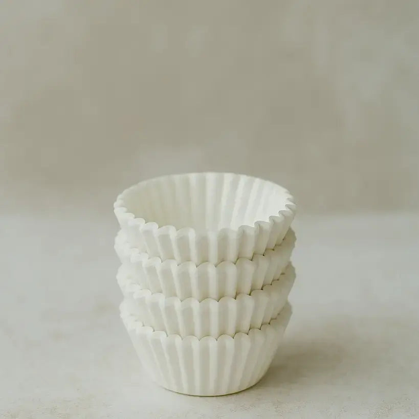 CL026 – 8CM White Cupcake Liners | Plain Baking Cups (1 Packet = 100 Pieces)
