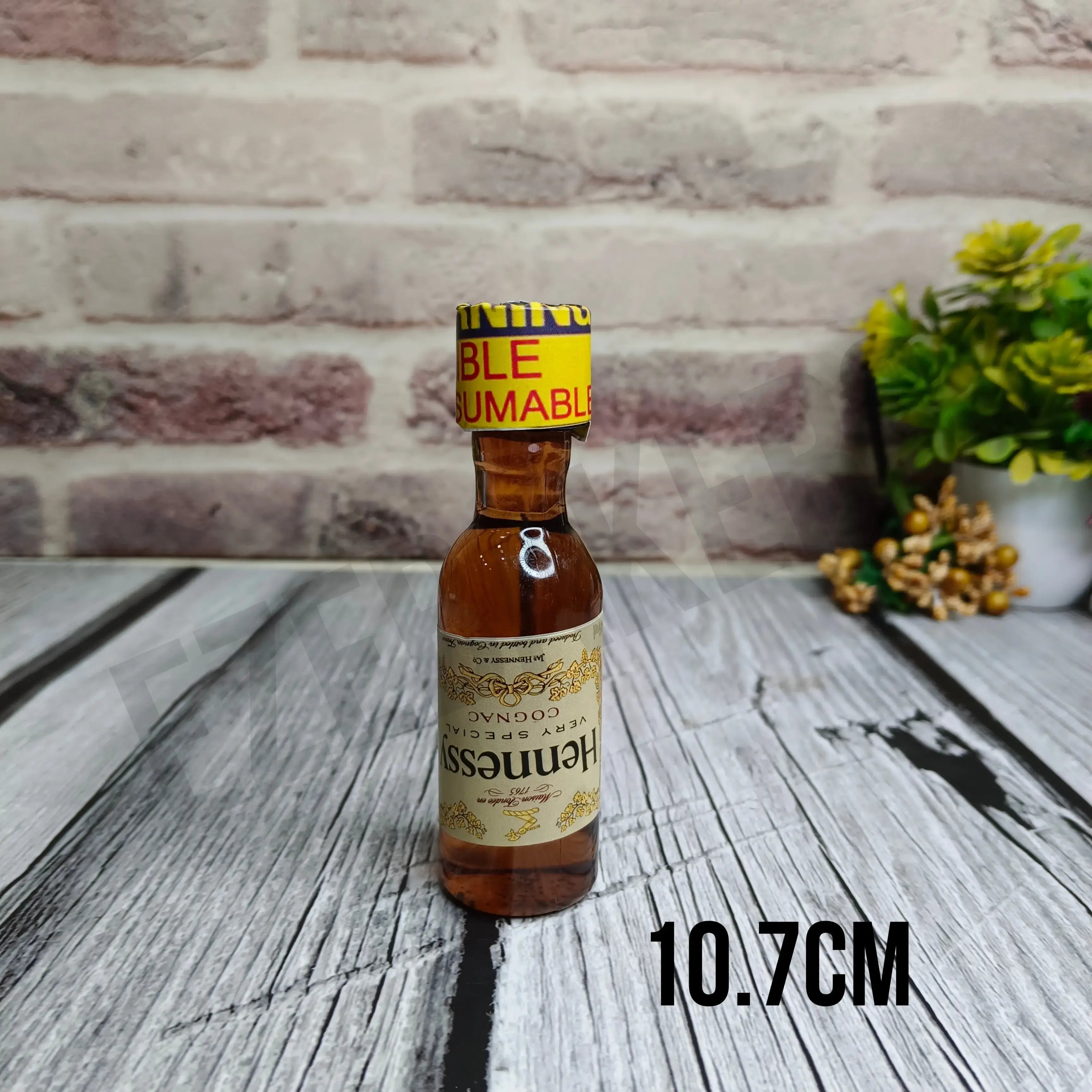 Miniature Hennessy Bear Bottle MTR001