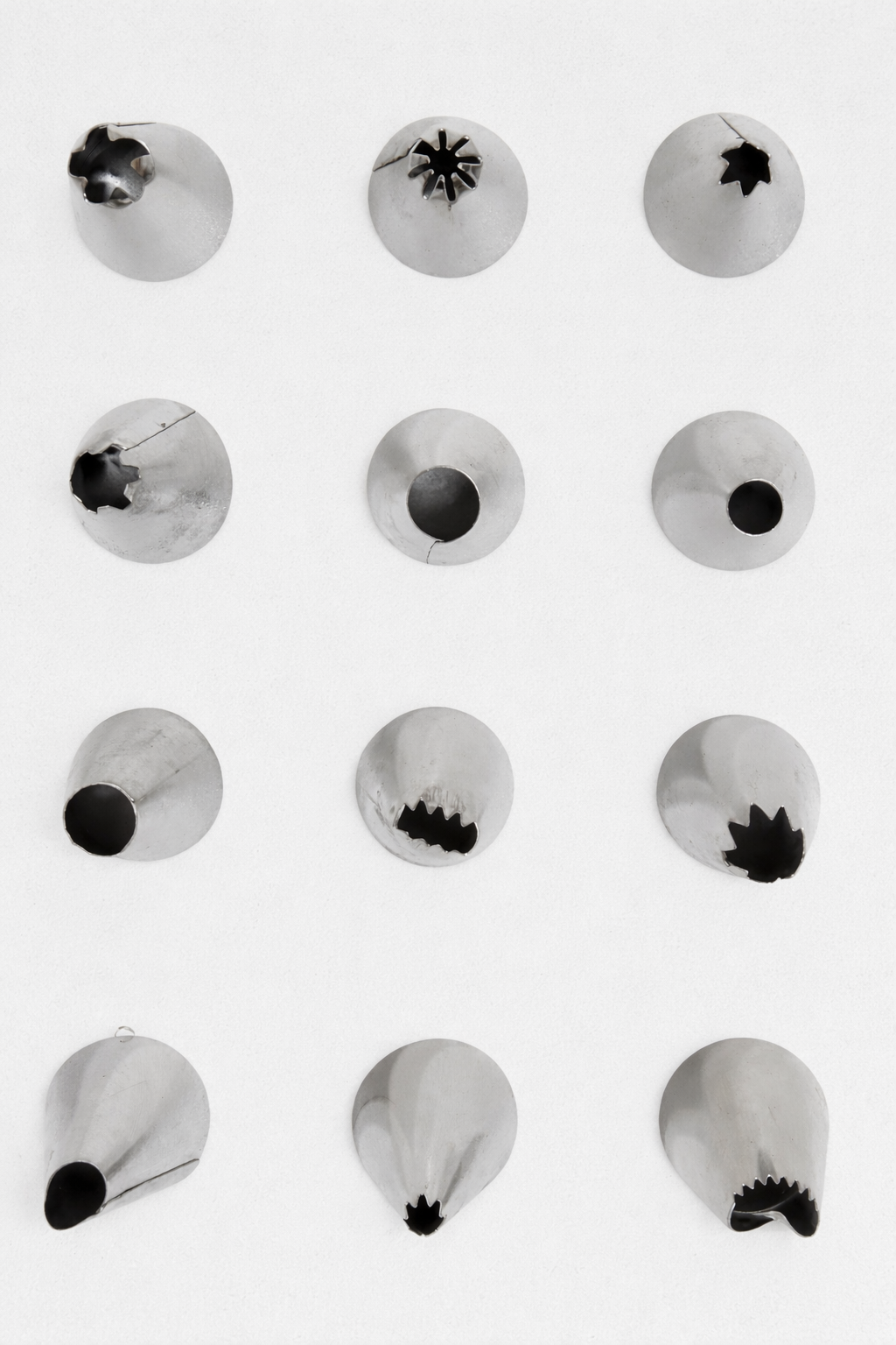 12 in 1 Stainless Steel Piping Nozzle Set for Cake Decorating | BT241B