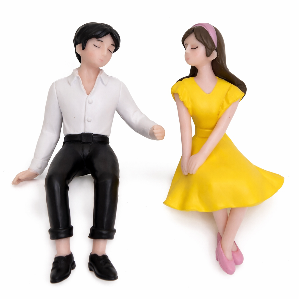 Romantic Sitting Couple Cake Topper Figurines – Yellow Dress Boy & Girl Set | MTRC571B