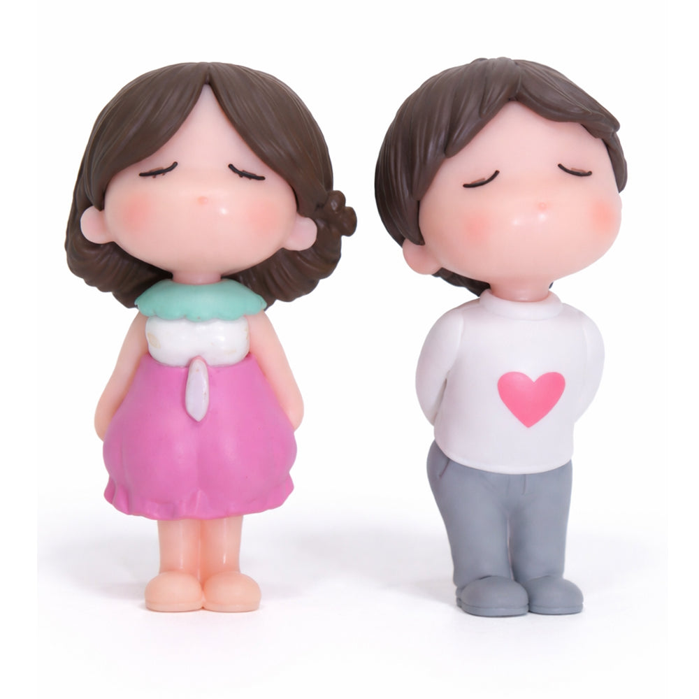 Cute Shy Couple Cake Topper Figurines – Heart Theme Boy & Girl Set | MTRC342B