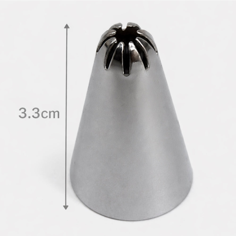 Steel nozzle baking tip with measurement on a white background