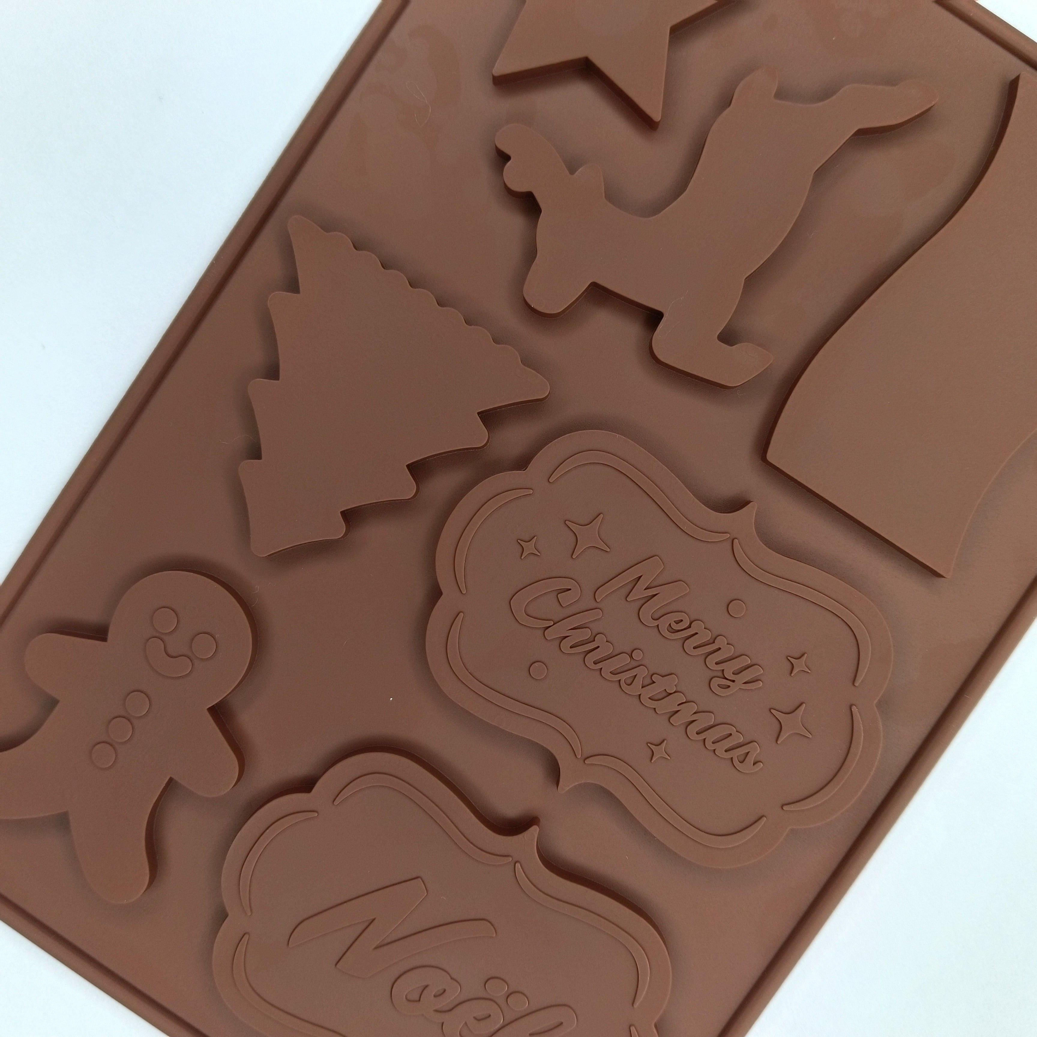 7 cavity Silicone Christmas mold Moose Gingerbread Man CM231