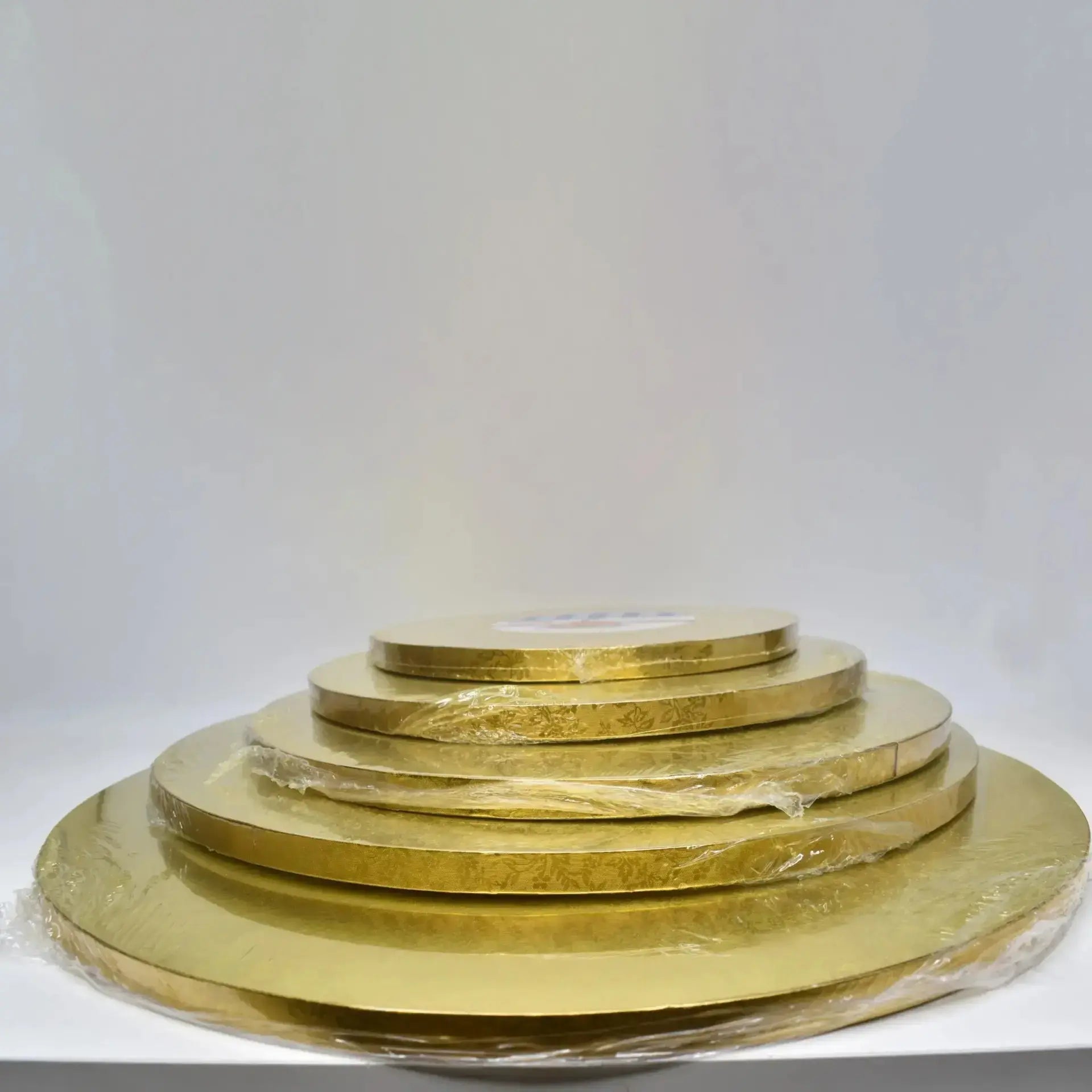 10 Inch Round Cake Drum Board – Gold, Black & White BT207
