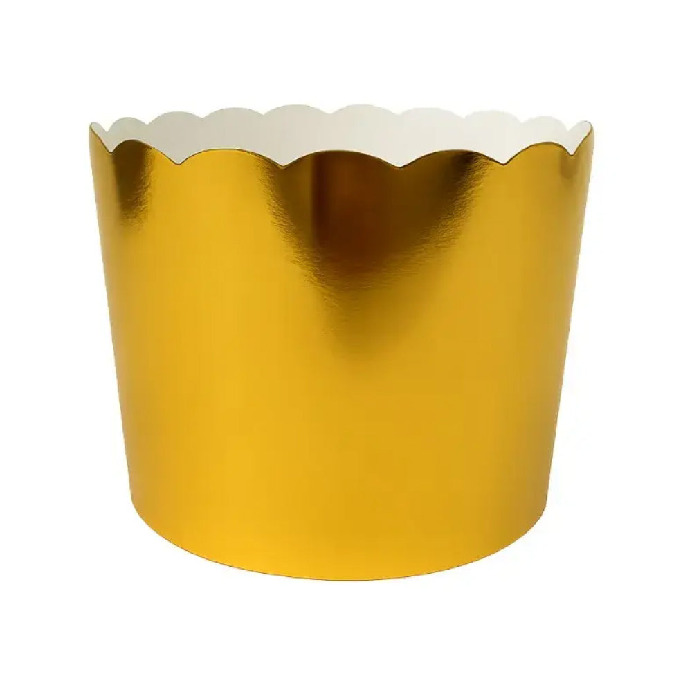 Glossy Golden Metallic Cupcake Wrapper with Elegant Scalloped Edge – Premium Foil Baking Cup Liner for Wedding, Birthday & Party Cupcakes – Food-Grade Disposable Cup Holder – Pack of 10