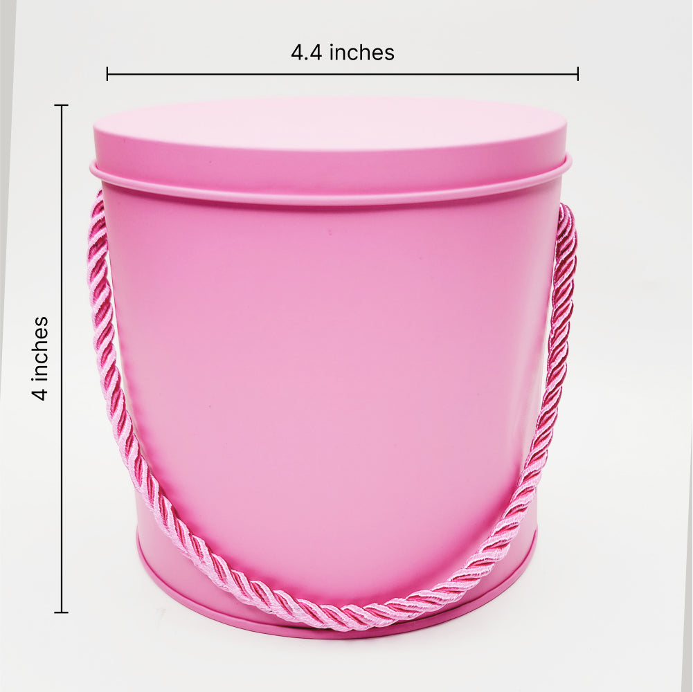 Dimensions of Hanging Rope Cake Tin Pink displayed on a white background for easy reference.