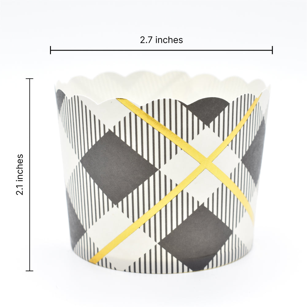 Measurements of Small Black & White Square Pattern Paper Muffin Cups – 100-Piece Pack on a white background.