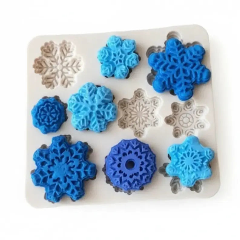 10-Cavity Detailed Snowflake Silicone Mold – Fondant, Chocolate & Winter Decor | FM160