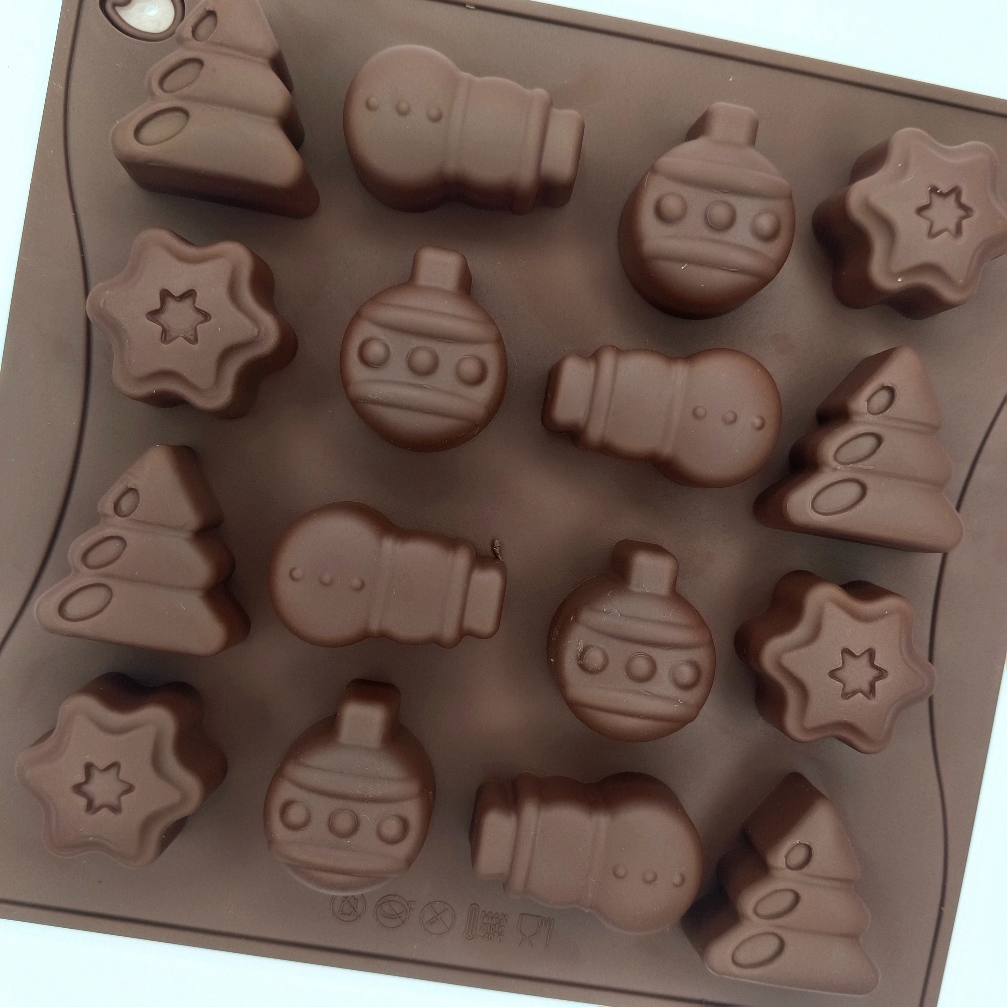 16 in 1 Christmas Chocolate Silicone Mold CM190