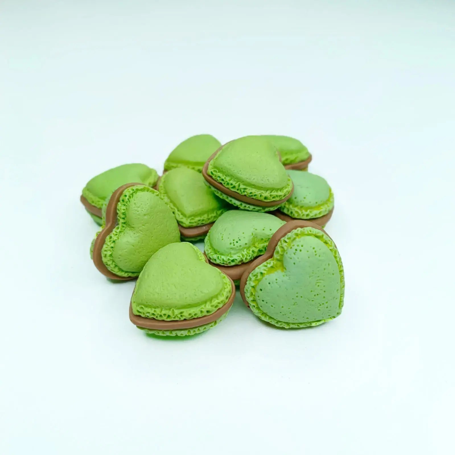 Artificial Heart Macrons (Multiple Colors) 10-Piece Packet TPR120